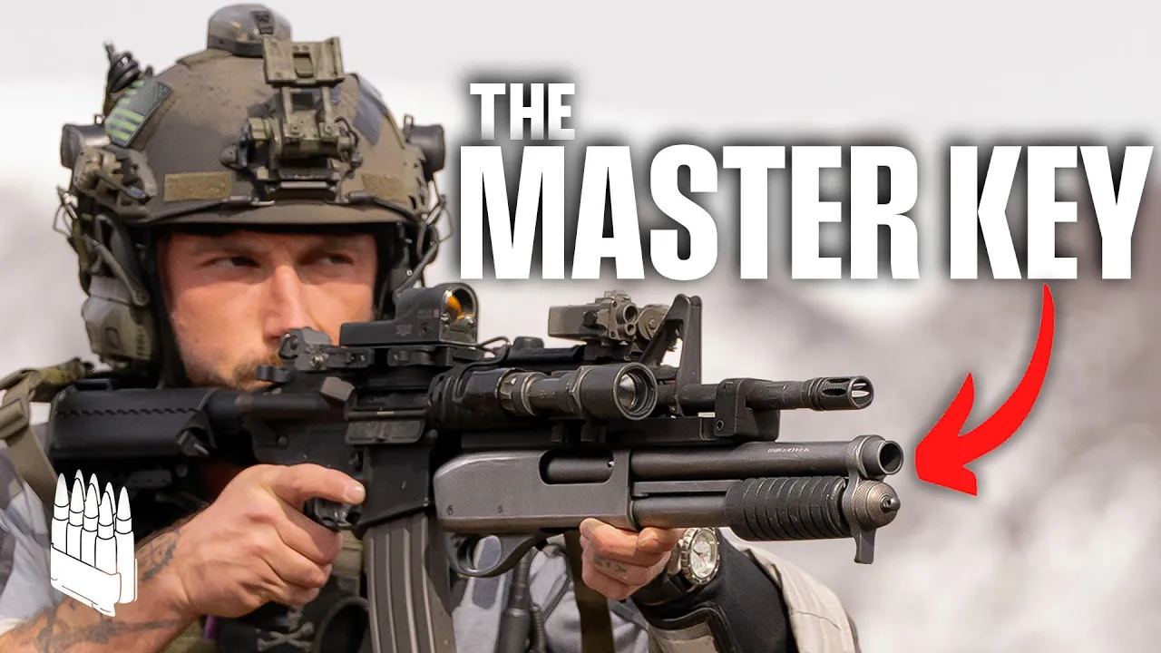 一把安装在 M4 卡宾枪上的霰弹枪。MASTERKEY-咕咕的工具箱